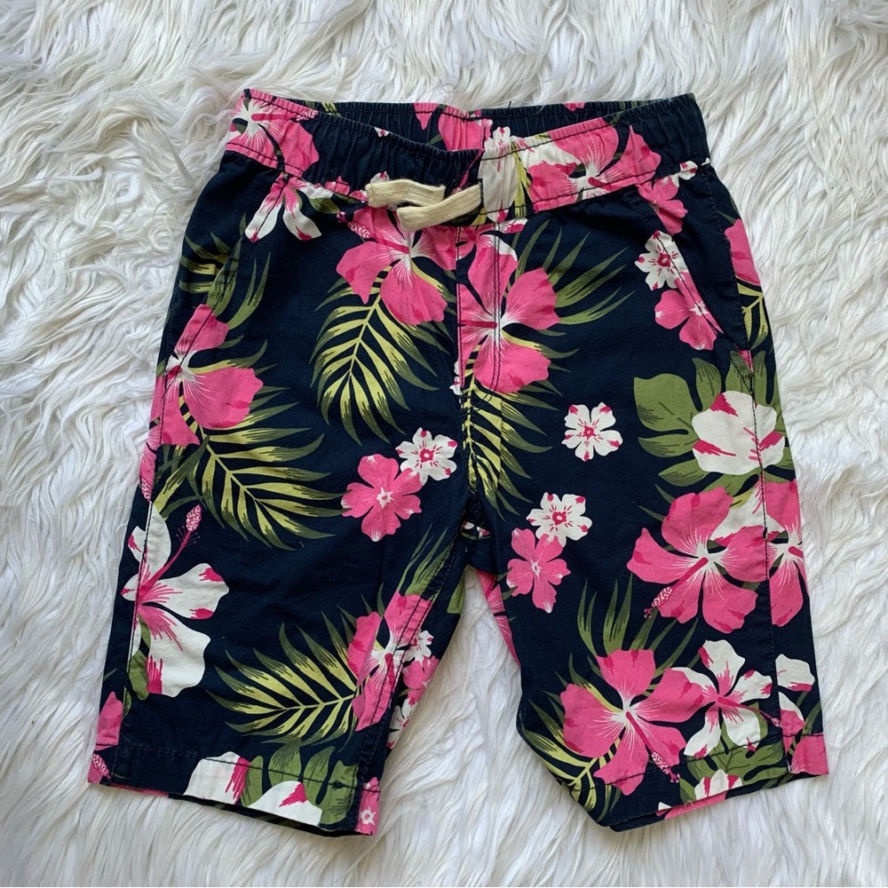Vibrant floral print shorts with Pink and Green